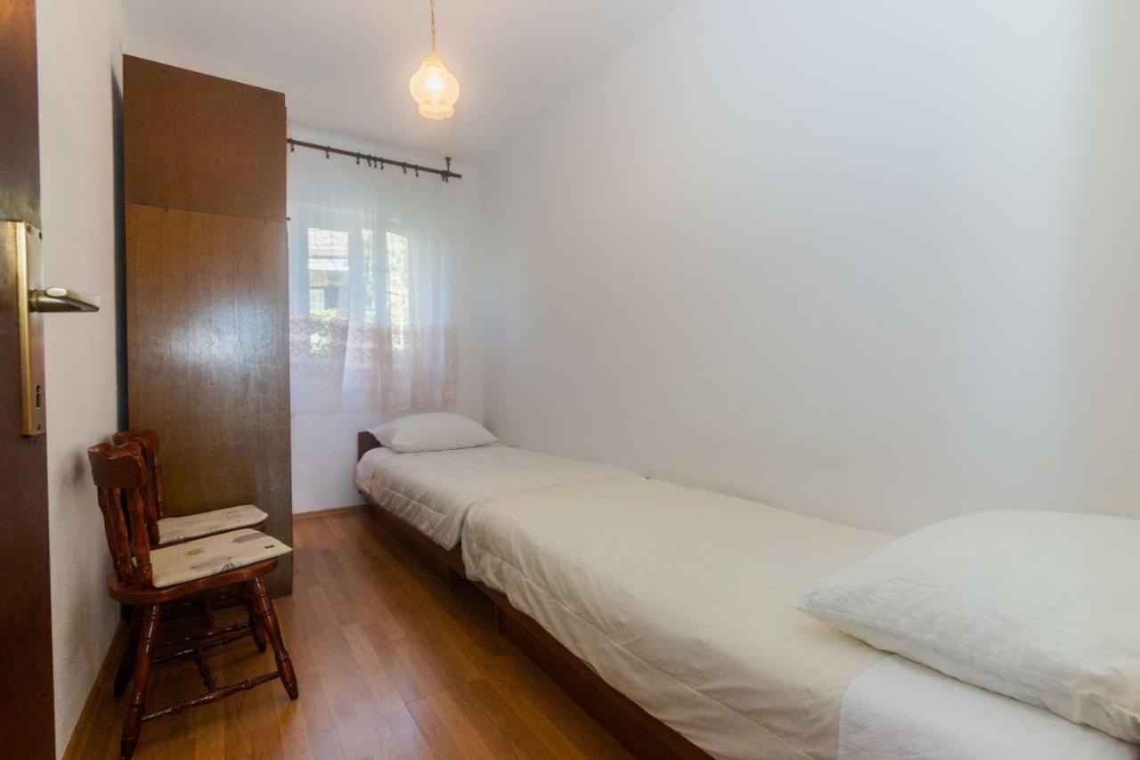 Apartments Vinka Trogir Exterior foto